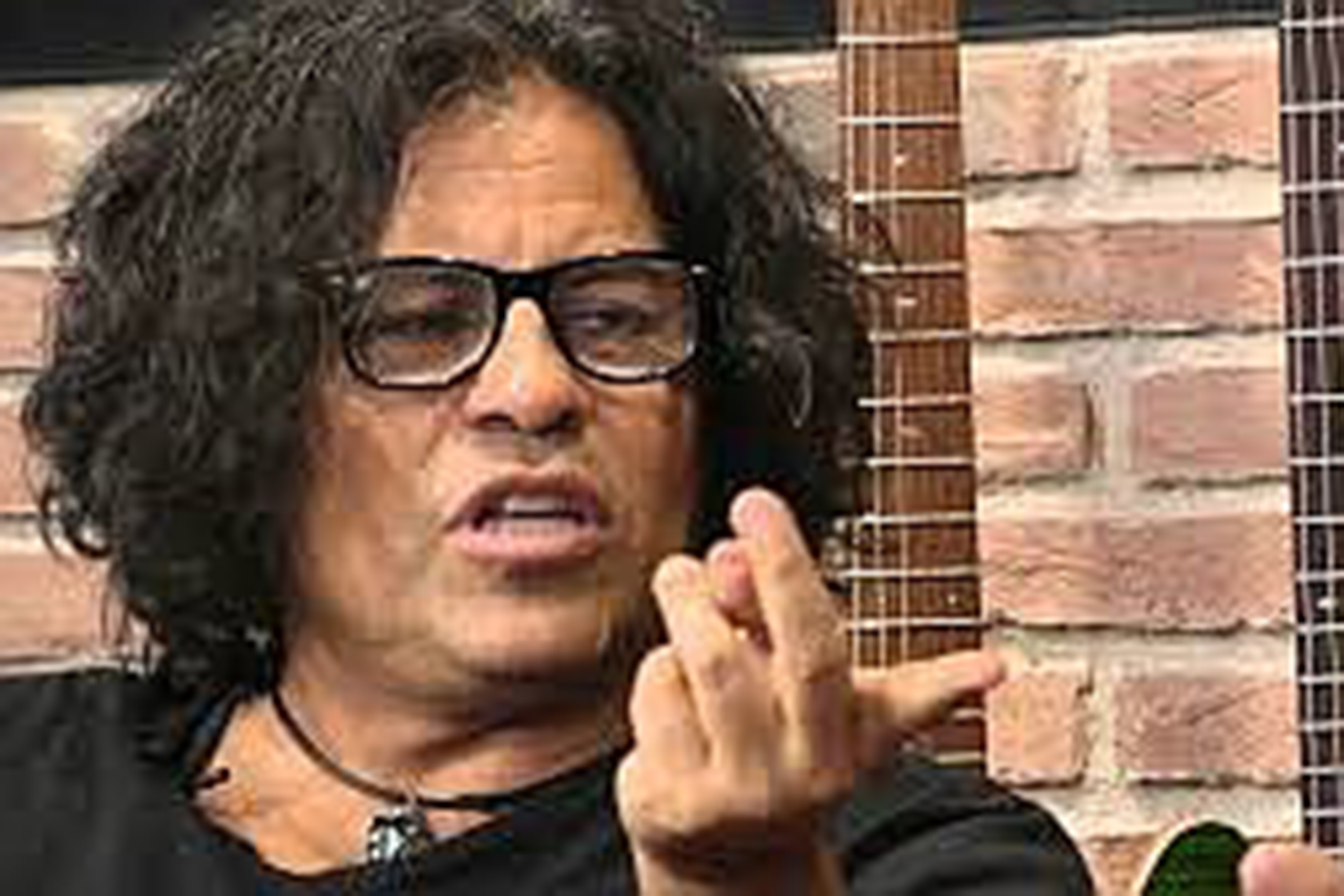 Stevie Salas was destined for the MC5 - Vimarsana News