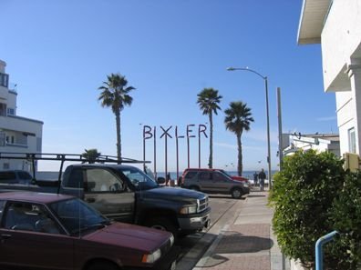 Public Art at Seacoast & Imperial Beach Blvd cost $75,000. The origninal spells out the letters  "A-R-T" if you look at just the right angle. Is the public so stupid that they would need art to spell out art so that they would know what it was supposed to be? Mike and Sally Bixler's involvement with public money and public art is spoofed in this photoshopped verson.