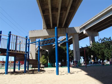 The area of Logan Heights was originally known as the East End,
and the first Mexican settlers there arrived in the 1890s followed
soon after by refugees fleeing the violence of the Mexican Revolution,
which began in 1910. By 1905, the area was known as Logan Heights.
Visit Chicano Park and enjoy the day with your children.

