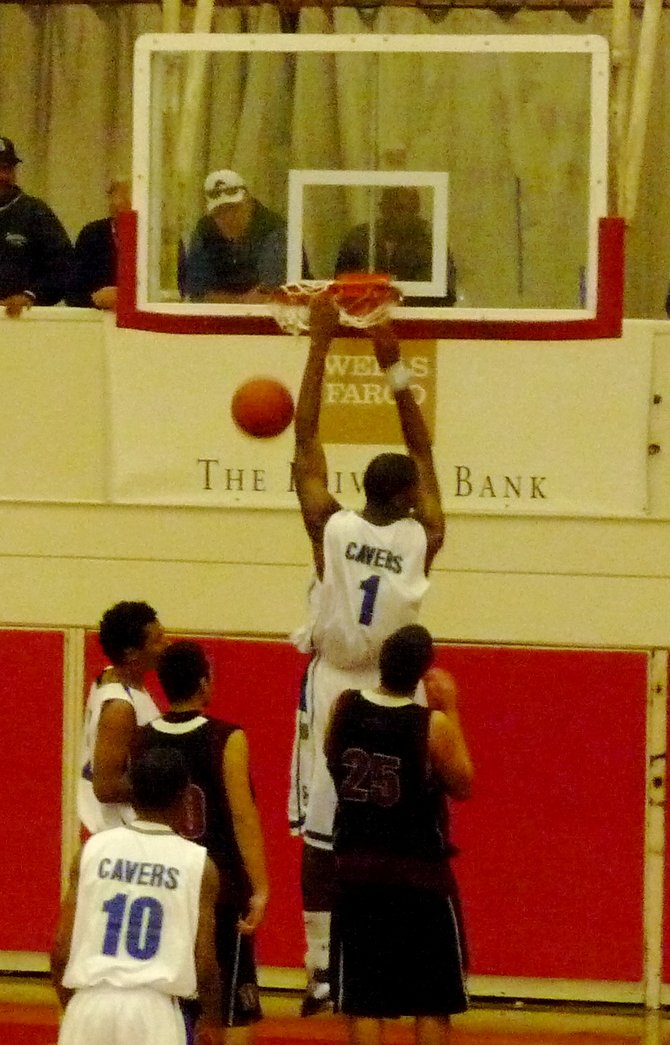 San Diego forward Jeremy Tyler throws down a dunk in the fourth quarter
