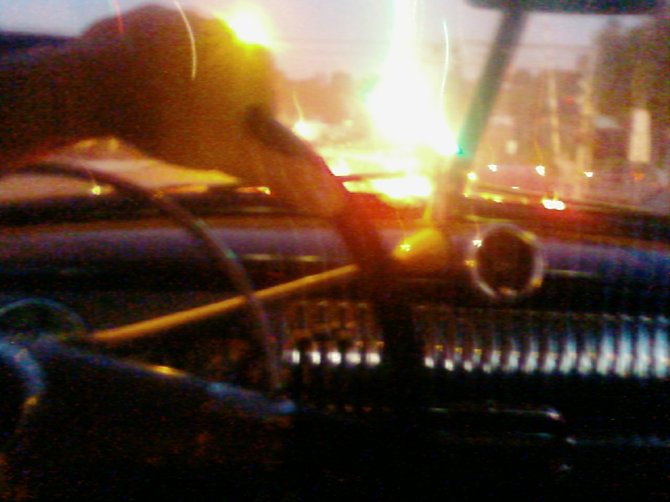  I took this picture last night while driving in Lemon Grove. The traffic lights had just changed at the intersection of Mass. and LG Blvd. I was driving my 1952 Chevrolet.

Camera phone picture...

- Joe
