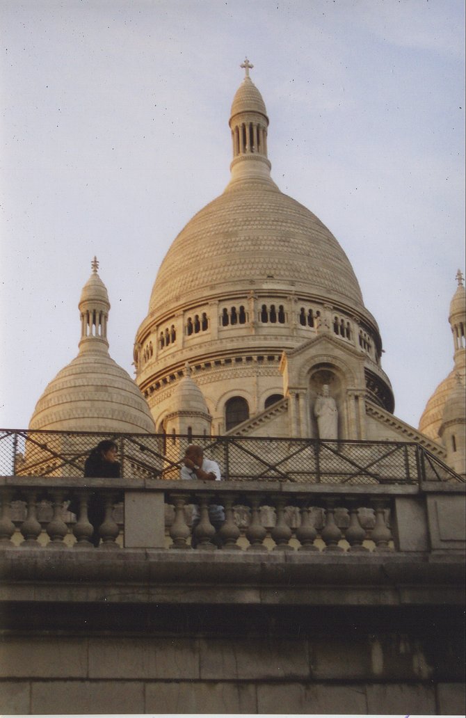 Come here to the Sacre Coeur to enjoy a great view of Paris
