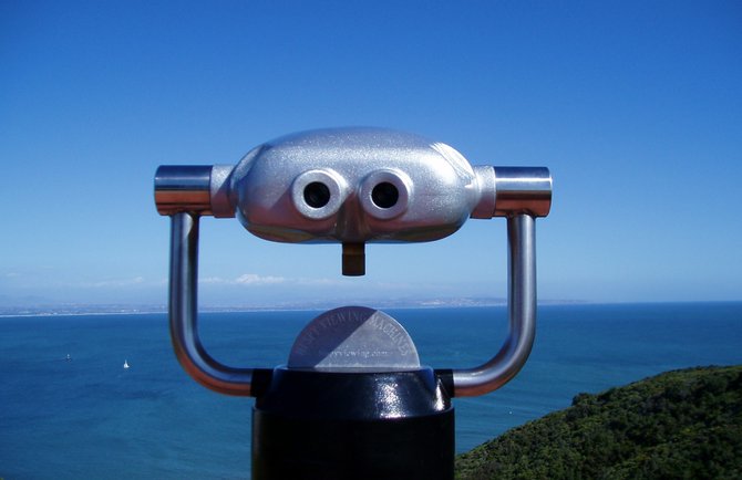 I thought this set of viewing binoculars, near the Point Loma light house, kind of looked like Wall-E from the Pixar movie.