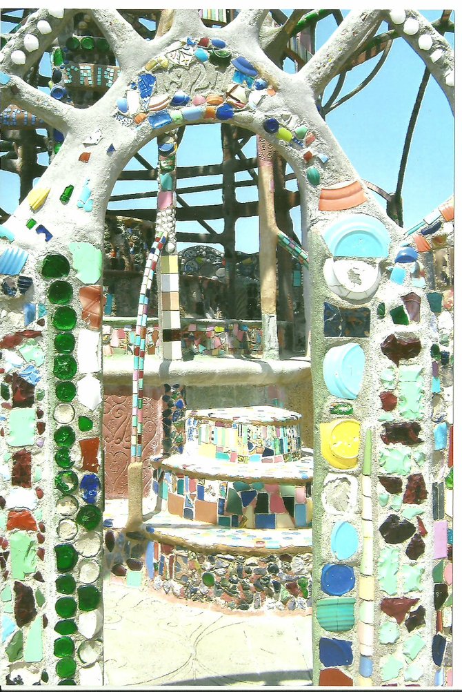 The mosaic decorations and details surrounding the doorways of the Watts Towers are particularly striking.
