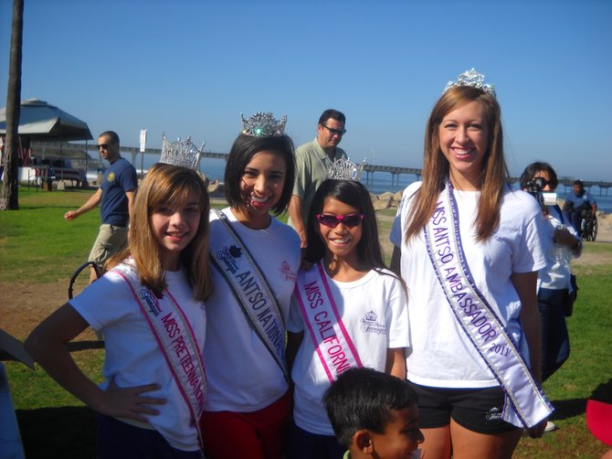 Beauty Queens pitch in to clean up the beaches for California Coastal Clean-up Day in Ocean Beach.