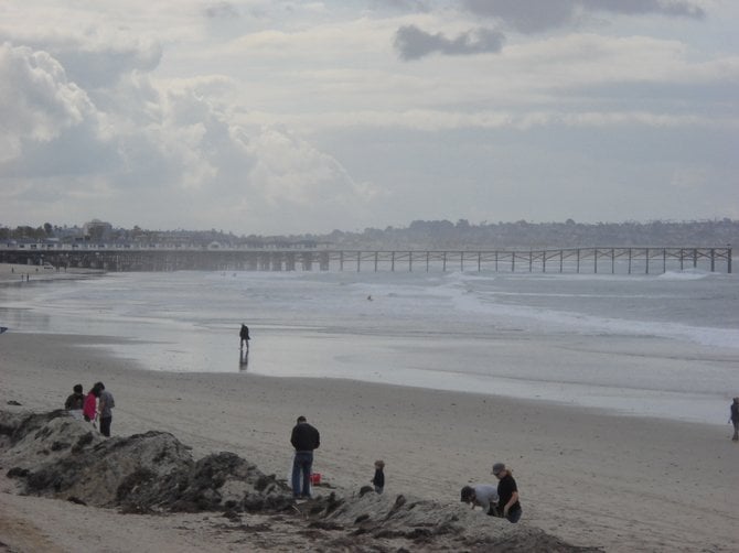 Looking south from Tourmaline Beach in Pacific Beach.