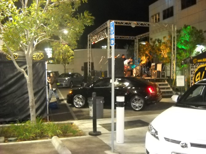 Mossy Scion in PB hosted a live concert & food drive at their dealership on the day before Thanksgiving.
