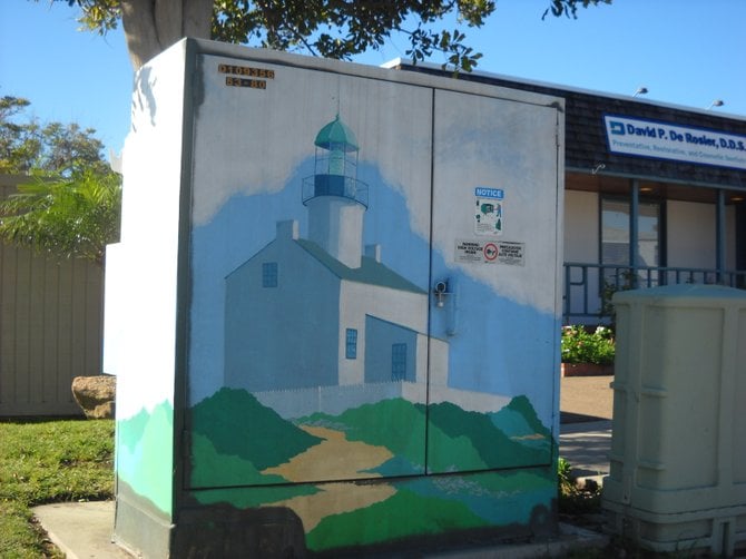 Utility box art alongside Jack-in-the-Box on Rosecrans.