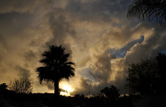 Decemeber 22, 2010 This was taken after the rain ended right before sunset :)