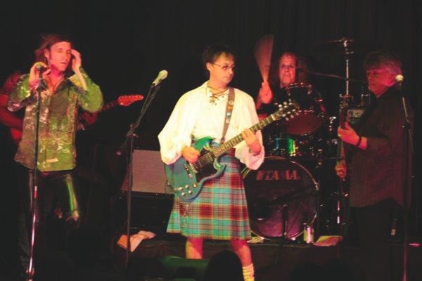 San Diego singer-actor Eric Sage fronts nostalgia act with a tagline: The Bay City Rollers featuring Ian Mitchell.