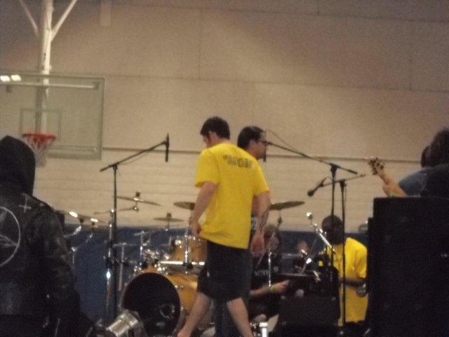 Volunteers setting up a band at the IB Skate Park.