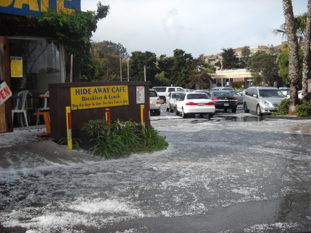 Hideaway Cafe among the hailstorm in Solana Beach.