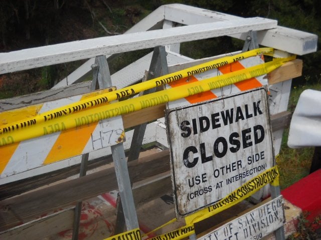 City sign closing damaged Quince St. bridge in Bankers Hill.