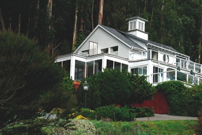 The O’Connor sisters’ lawsuit centers around the Heritage House Inn on the Mendocino coast.
