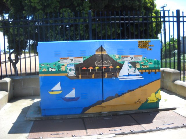 Point Loma utility box art along Catalina Blvd.