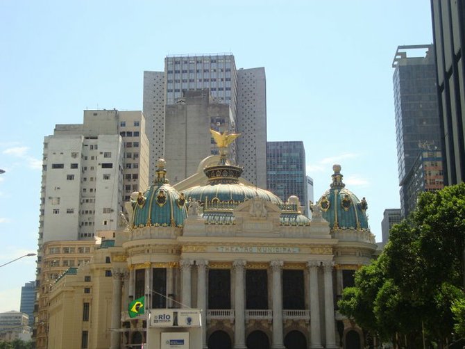 Photo of Teatro Municipal in Brazil.