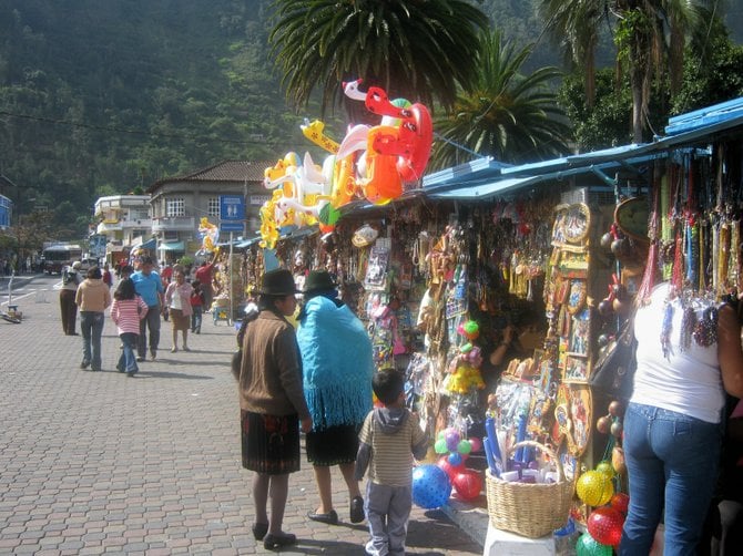 Baños, Ecuador toy market