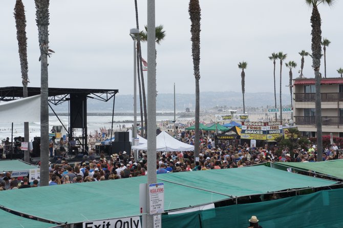 Stage, chili, beach, pier, this fest has it all.