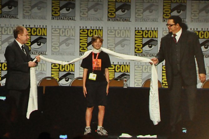 Penn and Teller at their "Tell a Lie" panel for the Discovery channel 