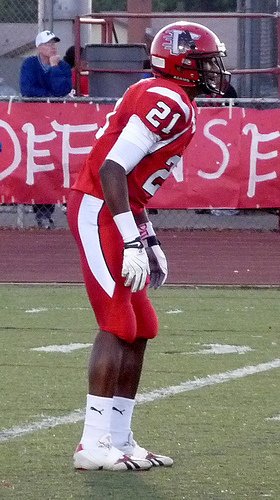 Vista receiver Stefan McClure awaits the opening kickoff