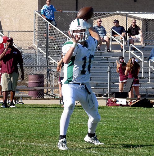 Coronado quarterback Austin Denson in the pocket