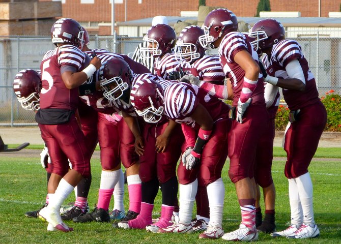 Kearny in the offensive huddle