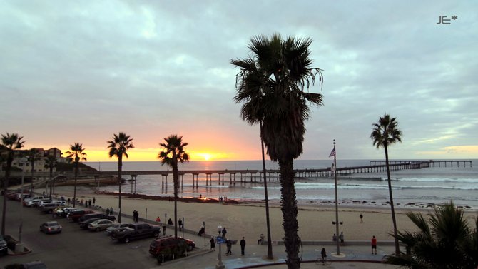 Sunset

Ocean Beach