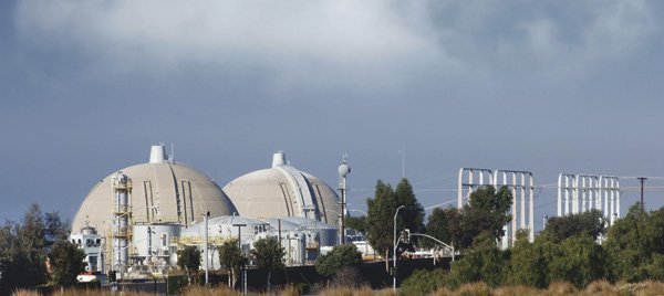 Palast believes the emergency generators at San Onofre would likely fail in the event of a possible meltdown.