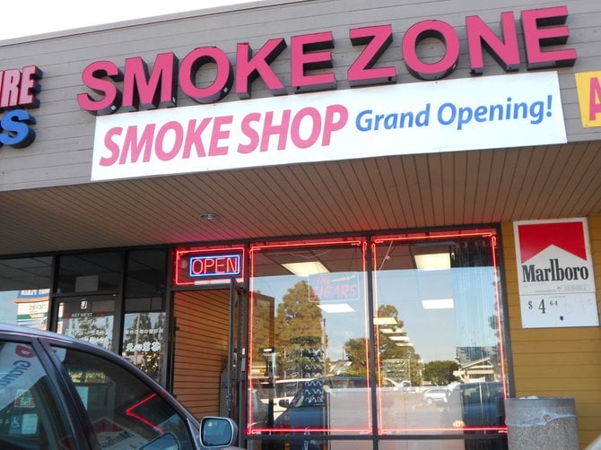 New smoke shop on Midway Drive.