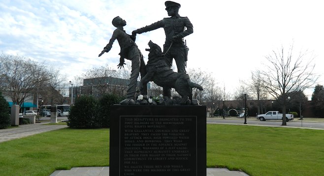 Statue commemorating civil rights protestors in Birmingham's Kelly Ingram Park.