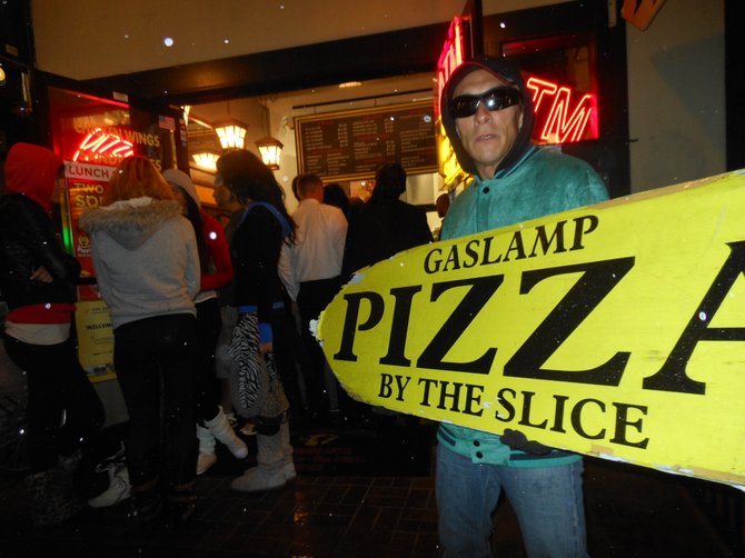 Leaf Smith at Gaslamp Pizza