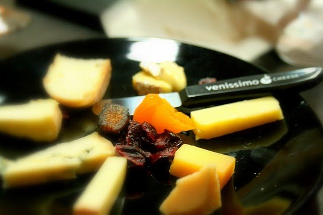 cheese tasting plate