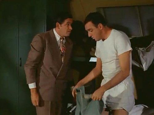 Lindsey (with Jim Nabors) makes his one and only appearance on "Gomer Pyle, U.S.M.C." in the season 2 episode, "A Visit From Cousin Goober."