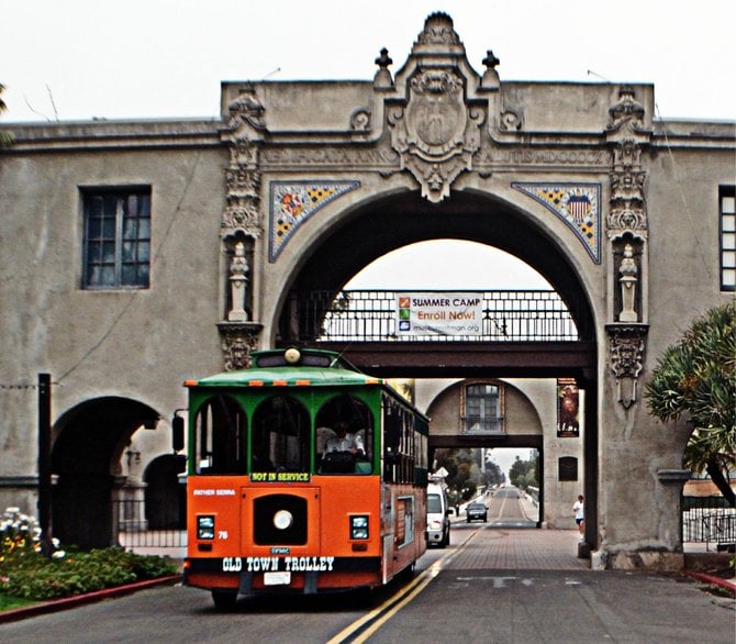 Trolley over Cabrillo Bridge. Balboa Park.