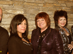 The Queen Divas of the Universe: Ronni Lee, Shaaron Schuemaker, and Laurie Lewis.
