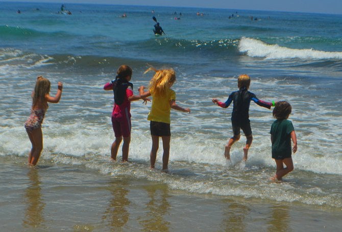 Kids being kids in San Elijo