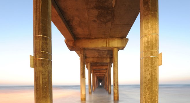 The Scripps Pier: “This is the absolute best place in San Diego to take pictures.” - Image by Frank McKenna