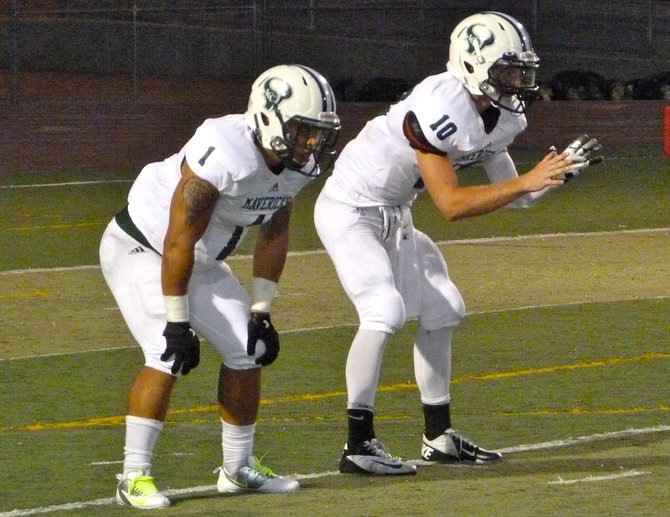 La Costa Canyon senior running back Deon Dickey (1) and junior receiver Jake Mann in the offensive backfield