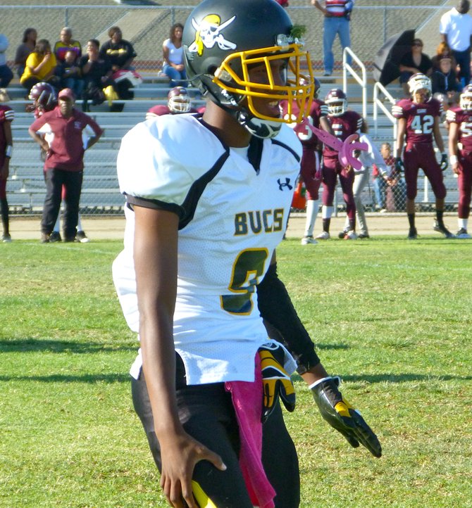 Mission Bay sophomore quarterback Devon Johnson