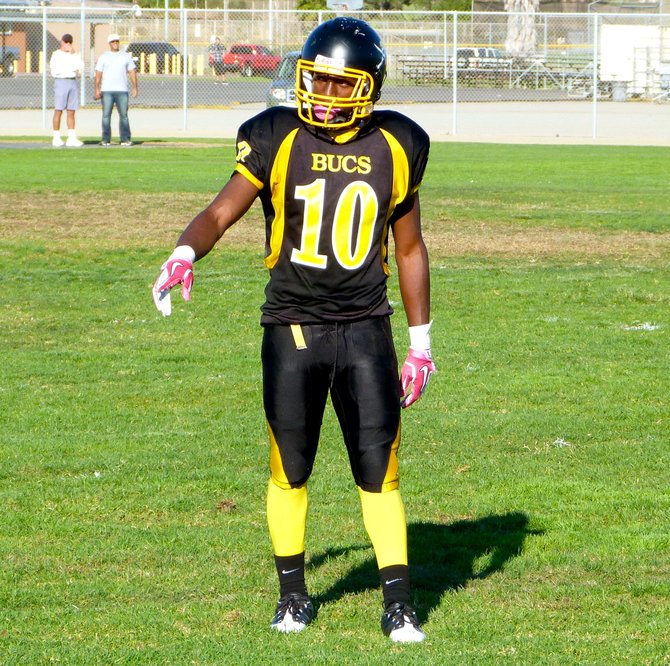 Mission Bay junior receiver Andre Petties-Wilson