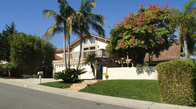 Home in Solana Beach was sold last August.  Photo Weatherston.