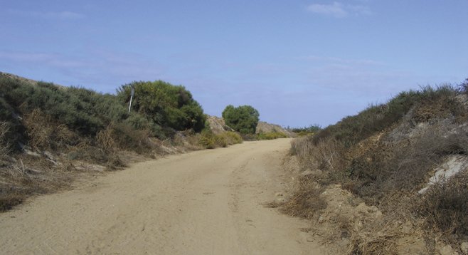 Two miles of sandy trail loops around the southern end of Mission Bay’s Fiesta Island.  