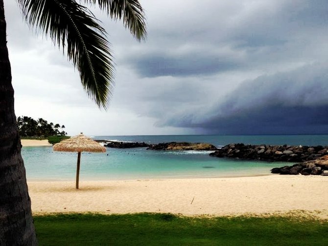 Thunderstorm rolls in off the coast of O'ahu.