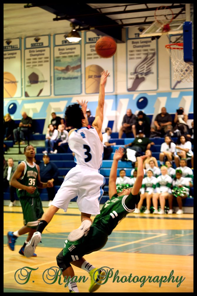 This picture was taken January 18, 2013, at Granite Hills HIgh School at a JV Baseketball game VS. Helix High School.  I took the photo with a Nikon D700 70-200 lense.