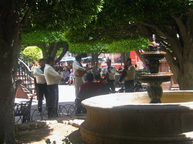 A serenade in the jardin, the central square, San Miguel de Allende, Mexico