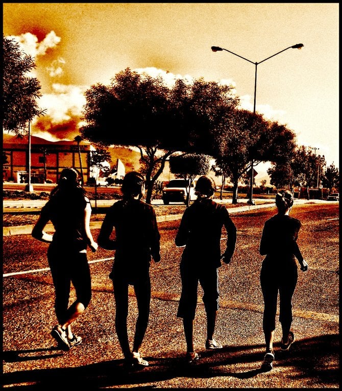 RACEWALKERS TRAINING OUTSIDE TIJUANA'S SPORTS TRAINING CENTER /Marchistas entrenando afuera de Centro de Alto Rendimiento en Tijuana.