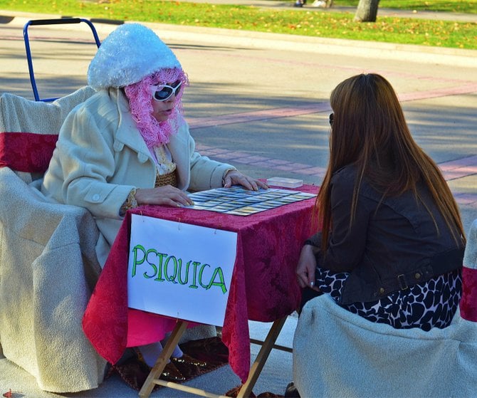 palm reader at Balboa park