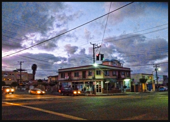 Neighborhood Photo
BAJA CALIFORNIA
Negrete Street and 10th Avenue in downtown Tijuana/ Negrete y Calle 10 en Tijuana,BC.