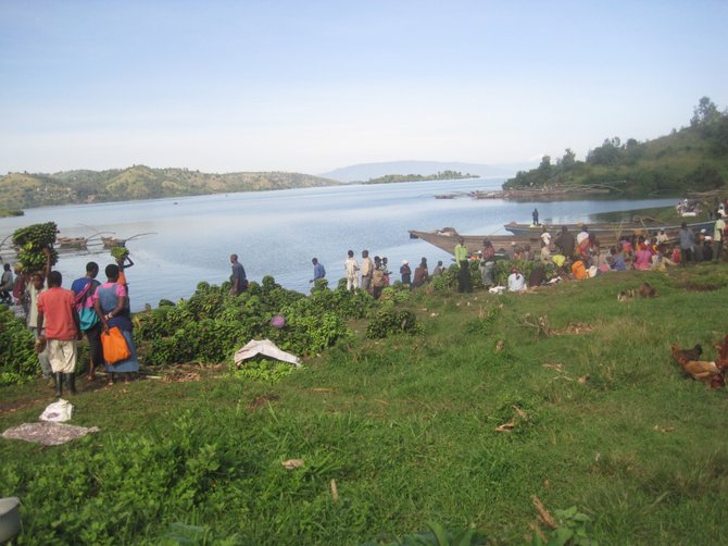 Congo market on the shore of Lake Kivu. The DRC is in the background 23 miles away.