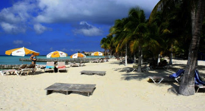 Playa on Isla Mujeres' less-populated east end.